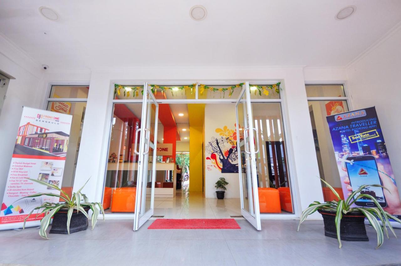 Djo Front One Inn Бенгкулу Экстерьер фото